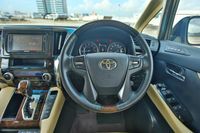 toyota-alphard-25a-elegance-moonroof-car-choice-singapore