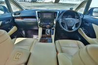 toyota-alphard-25a-elegance-moonroof-car-choice-singapore