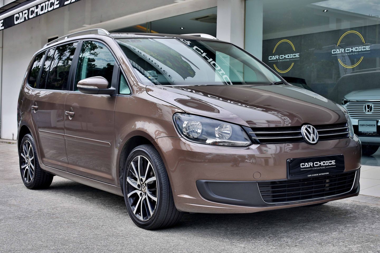 Certified Pre-Owned Volkswagen Touran Diesel 1.6 Sunroof | Car Choice ...