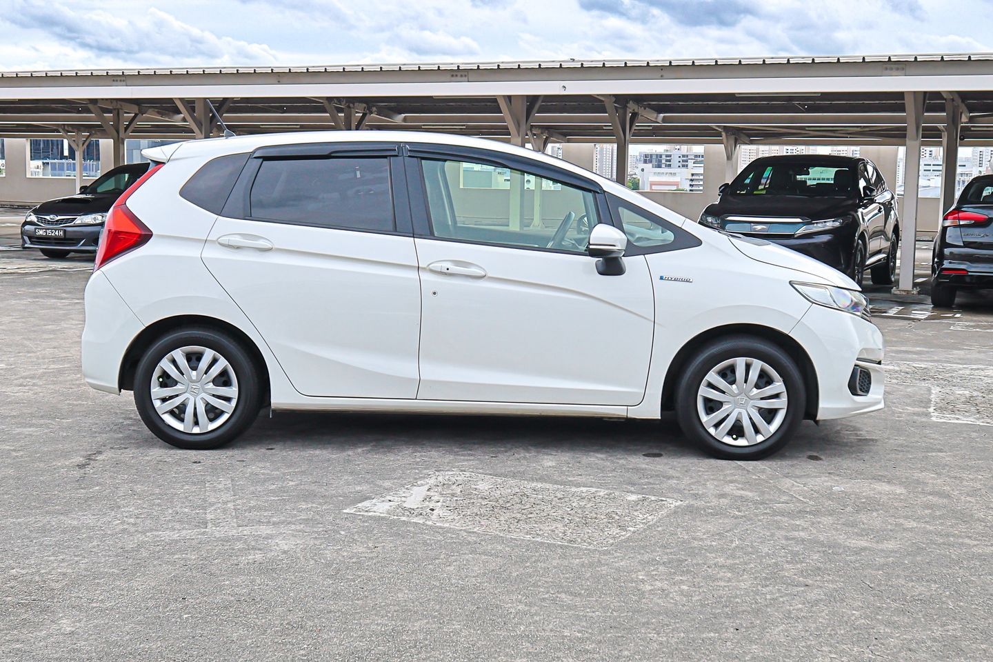 honda-fit-hybrid-15a-f-car-choice-singapore