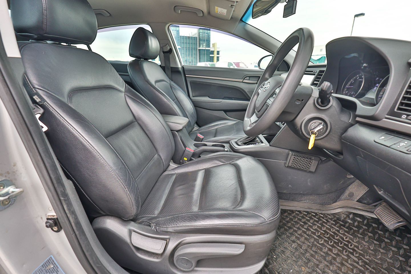 hyundai-elantra-16a-gls-car-choice-singapore