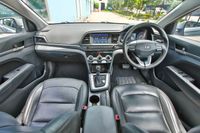 hyundai-avante-16a-gls-car-choice-singapore