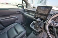 toyota-sienta-hybrid-15a-standard-car-choice-singapore