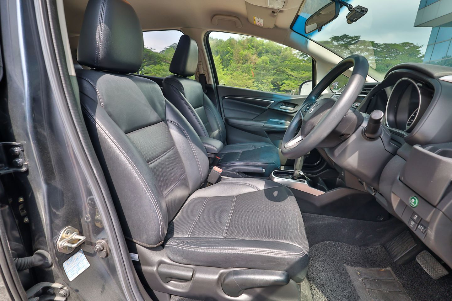 honda-fit-13a-g-f-package-car-choice-singapore