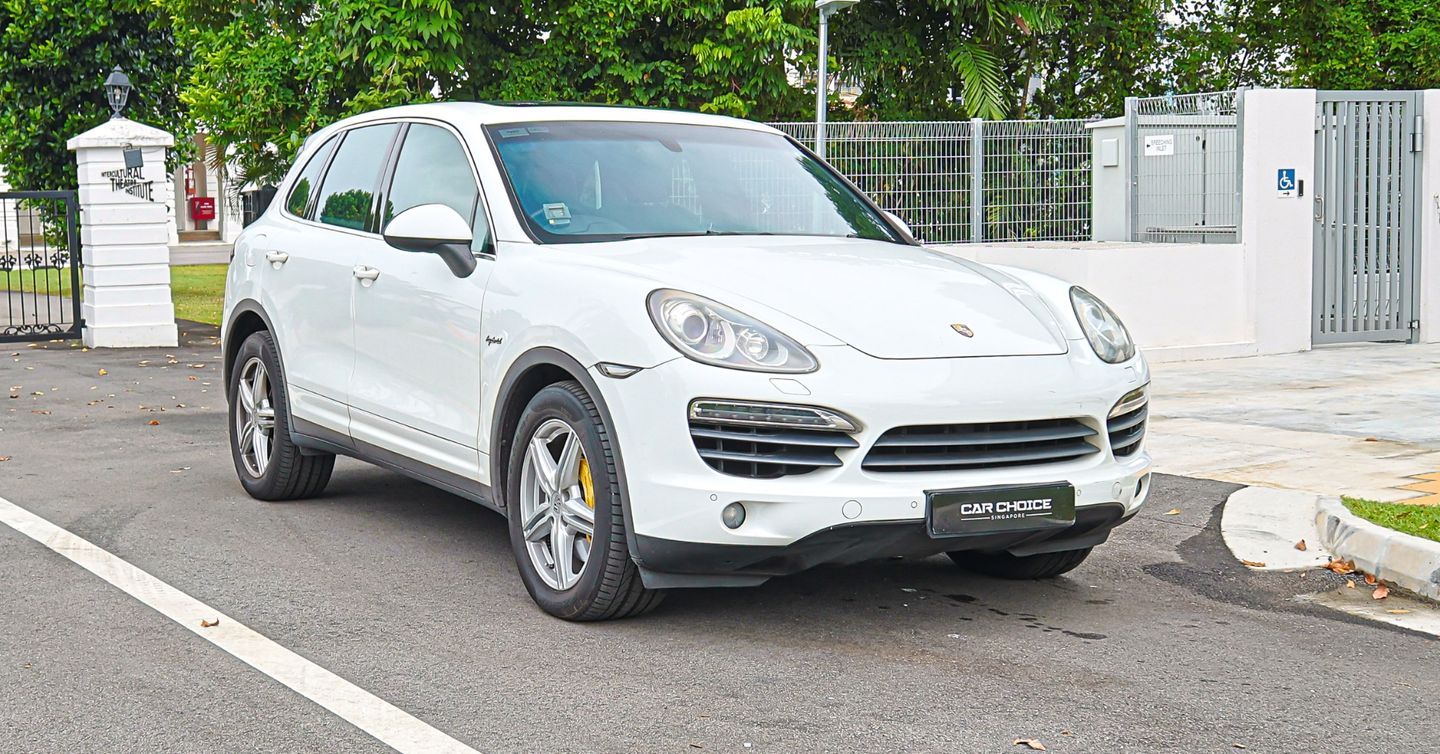 porsche-cayenne-hybrid-s-30a-tip-sunroof-coe-till-102032-car-choice-singapore