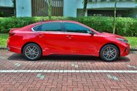 kia-cerato-16a-gt-line-sx-sunroof-car-choice-singapore