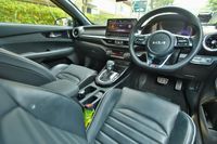 kia-cerato-16a-gt-line-sx-sunroof-car-choice-singapore