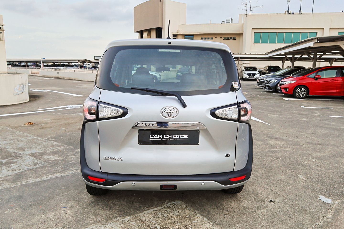 toyota-sienta-15a-standard-car-choice-singapore