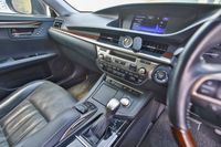 lexus-es250-luxury-sunroof-car-choice-singapore