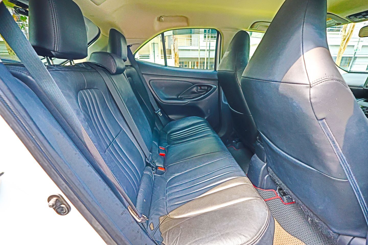 toyota-yaris-cross-hybrid-15a-x-car-choice-singapore