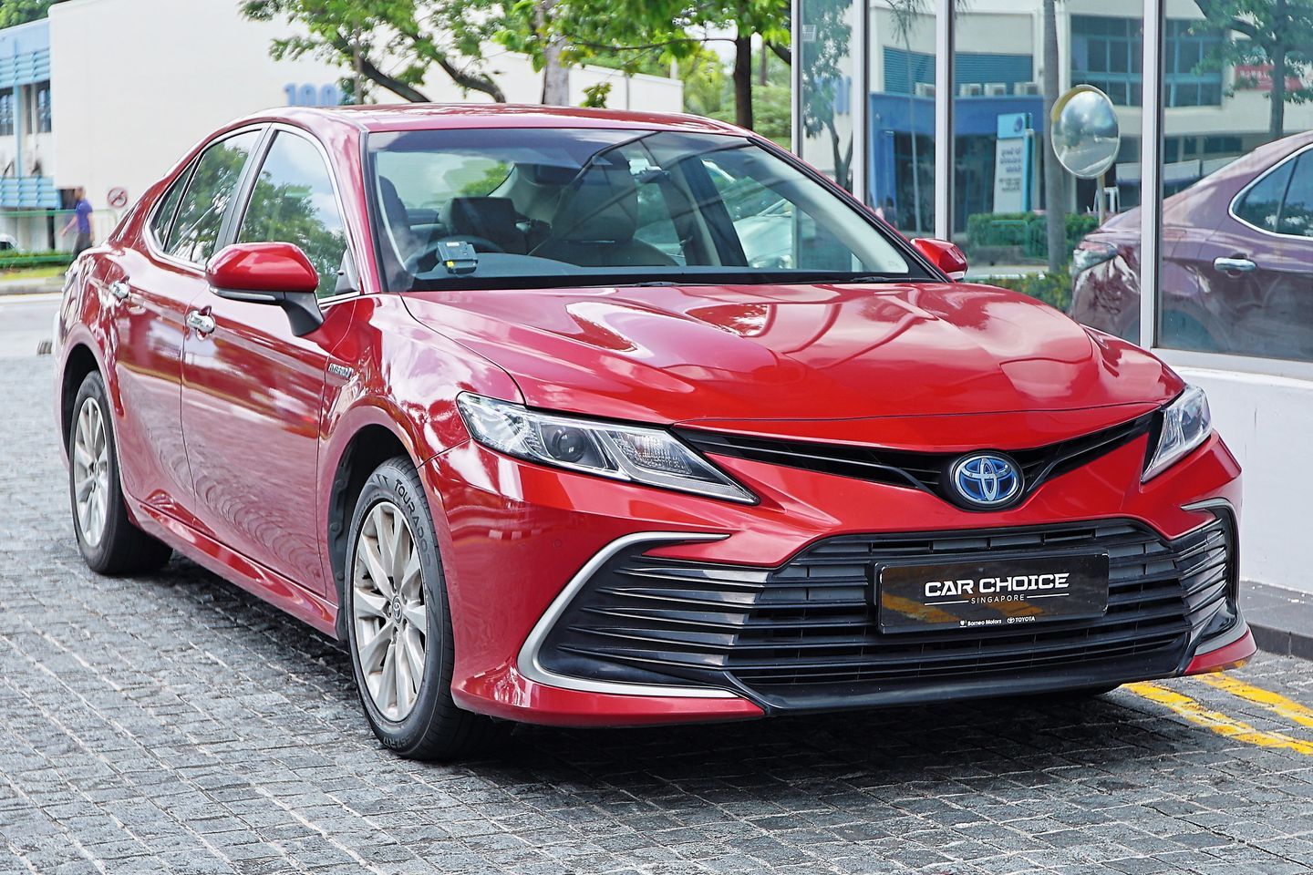 toyota-camry-hybrid-25a-standard-car-choice-singapore