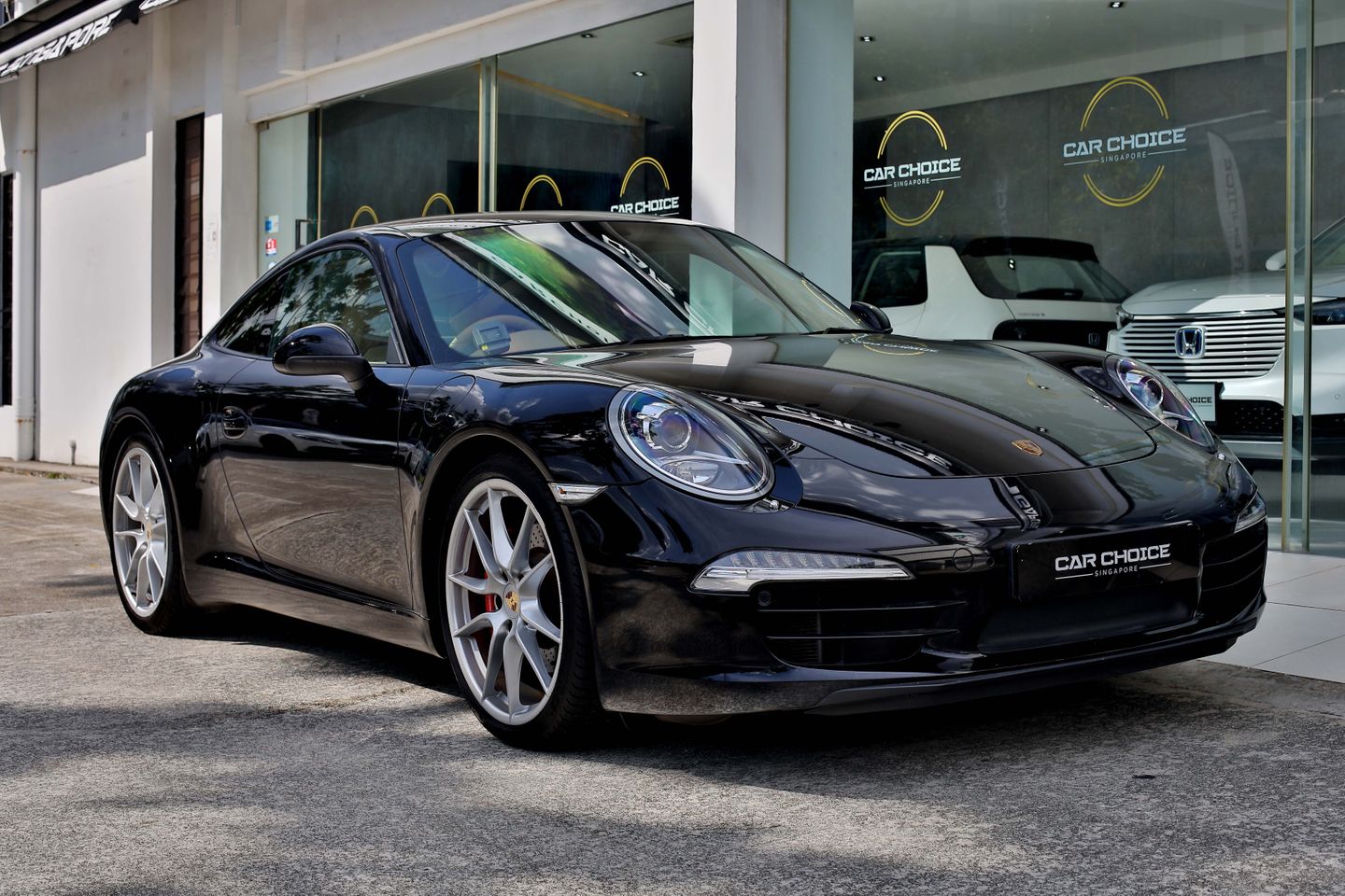 porsche-911-carrera-s-coupe-38-car-choice-singapore
