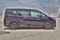 toyota-noah-hybrid-18a-x-car-choice-singapore