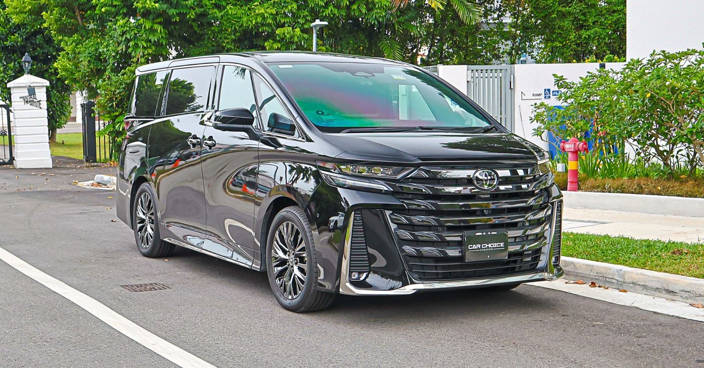 toyota-vellfire-hybrid-25a-z-premium-car-choice-singapore