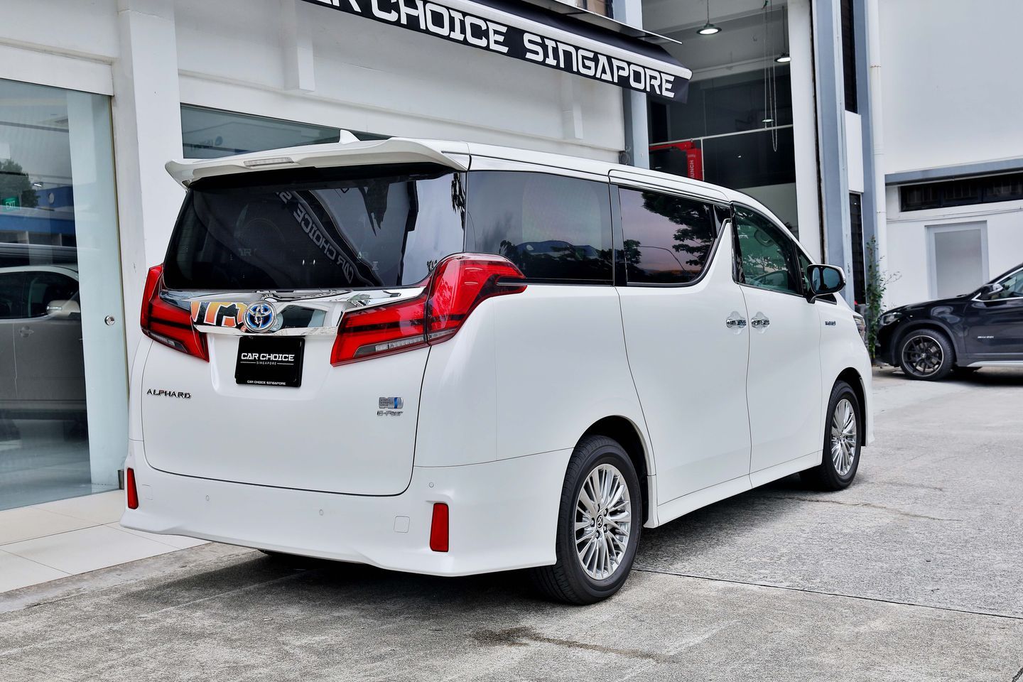 Certified Pre-Owned Toyota Alphard 2.5A Z | Car Choice Singapore