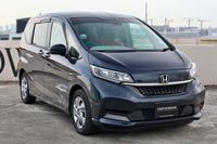 honda-freed-hybrid-15a-g-7-seater-honda-sensing-car-choice-singapore