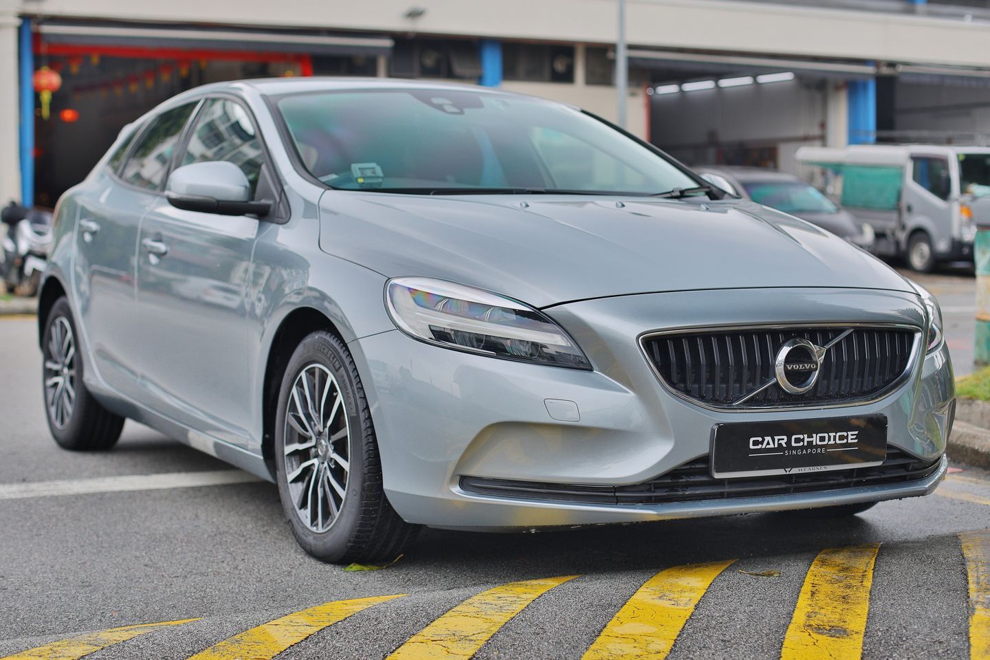 volvo-v40-t4-momentum-car-choice-singapore
