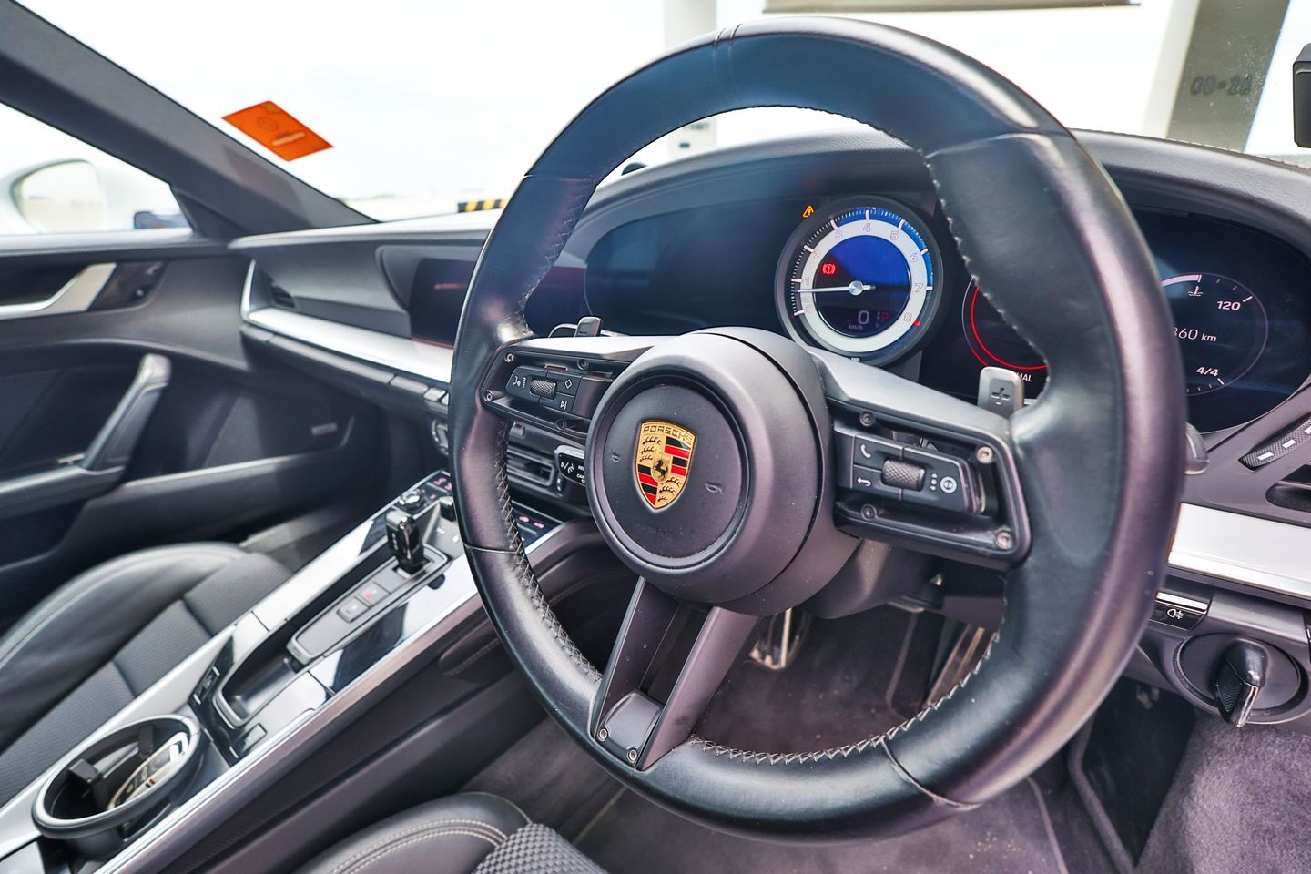 porsche-911-carrera-4-coupe-30a-pdk-car-choice-singapore