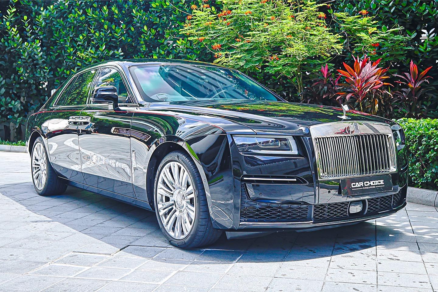 rolls-royce-ghost-car-choice-singapore