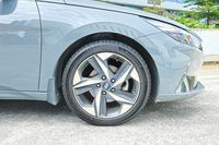 hyundai-avante-16a-elite-sunroof-car-choice-singapore