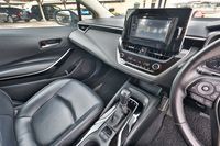 toyota-corolla-altis-hybrid-18a-car-choice-singapore