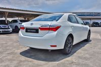 toyota-corolla-altis-16a-elegance-car-choice-singapore