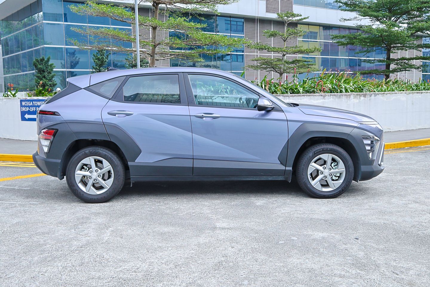 hyundai-kona-hybrid-16a-car-choice-singapore