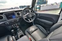 jeep-wrangler-unlimited-sahara-20a-car-choice-singapore