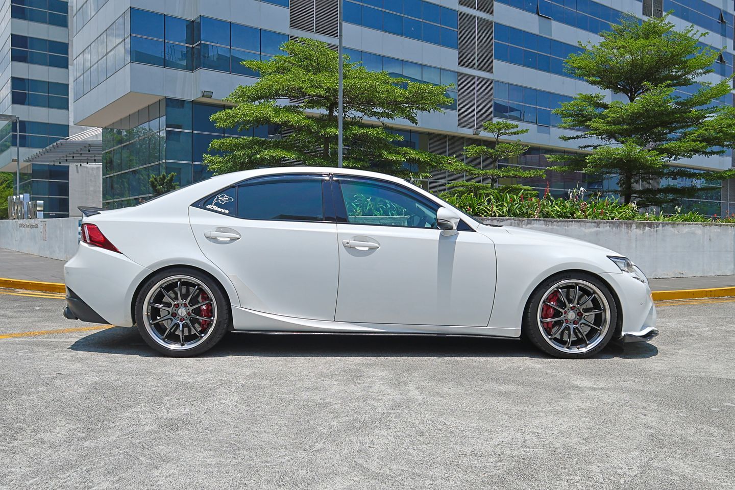 lexus-is-turbo-is200t-executive-new-10-yr-coe-car-choice-singapore