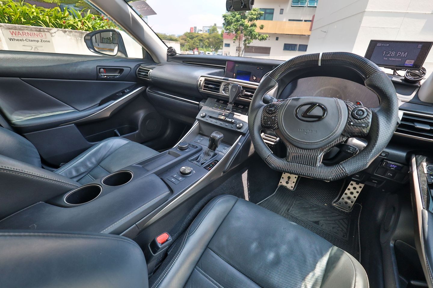 lexus-is-turbo-is200t-executive-new-10-yr-coe-car-choice-singapore
