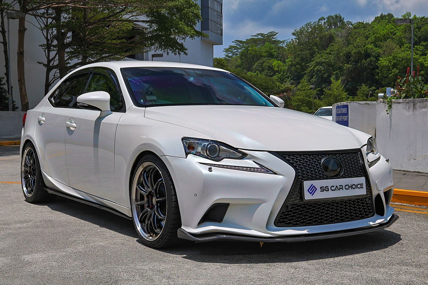lexus-is-turbo-is200t-executive-new-10-yr-coe-car-choice-singapore