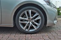 lexus-is-hybrid-is300h-executive-car-choice-singapore