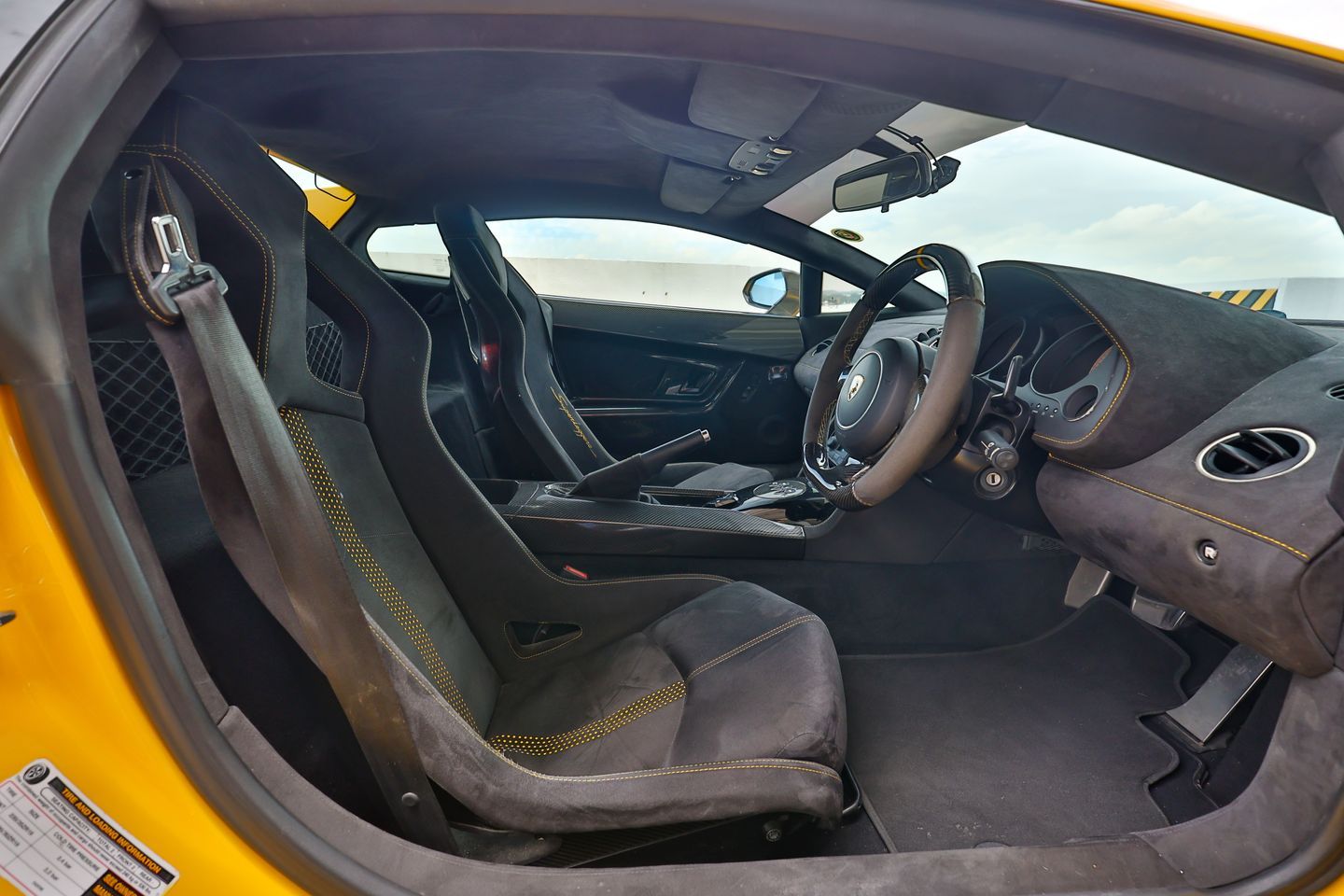 lamborghini-gallardo-lp570-4-superleggera-coe-till-092030-car-choice-singapore