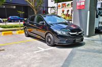 honda-grace-15a-lx-car-choice-singapore