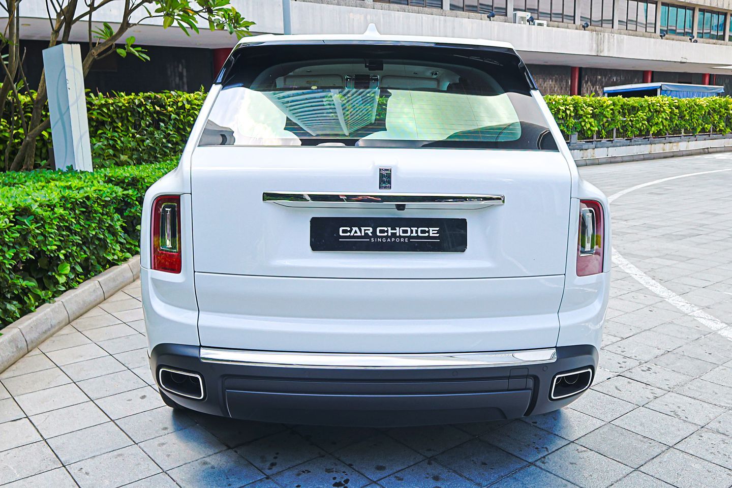 rolls-royce-cullinan-675a-car-choice-singapore