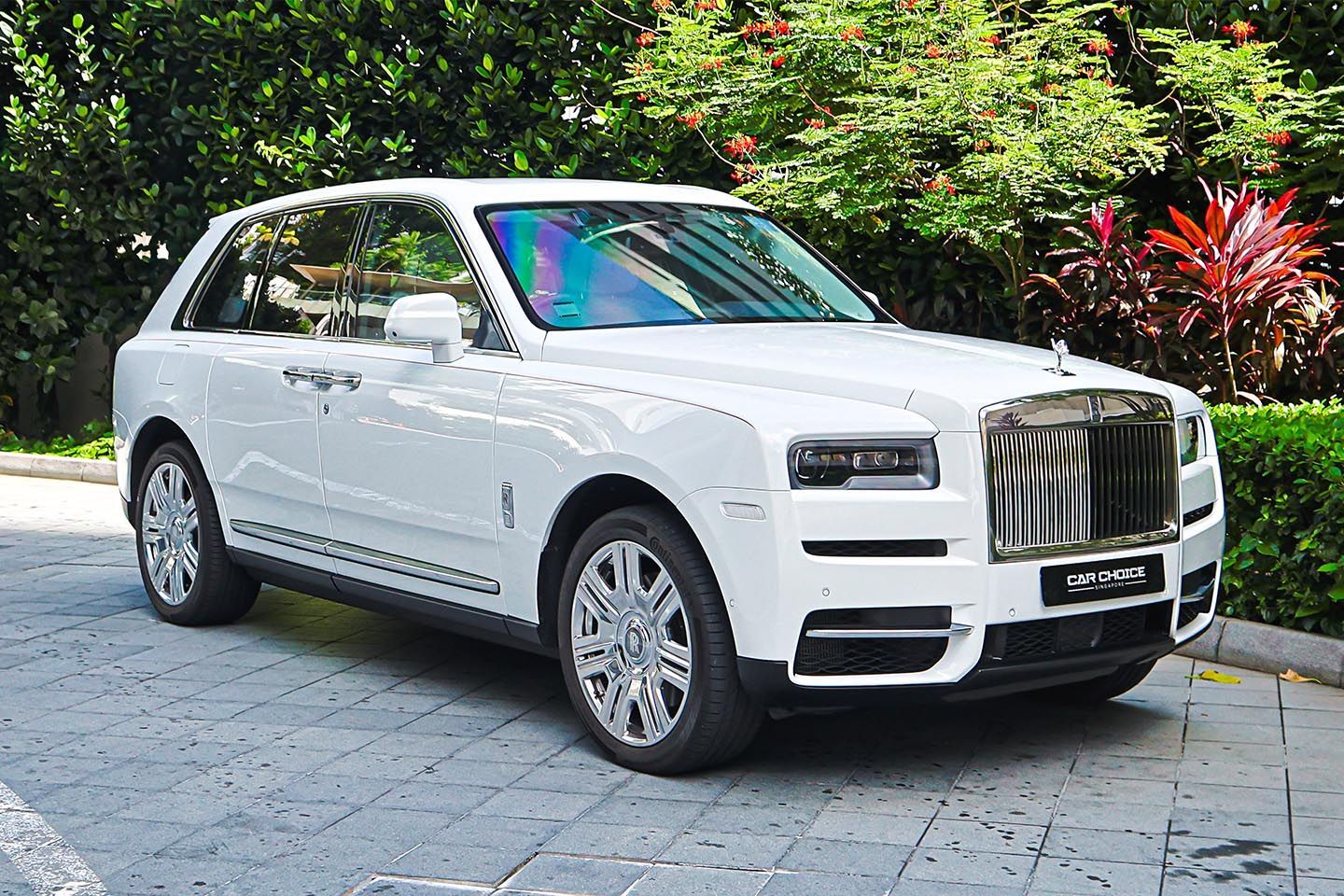 rolls-royce-cullinan-675a-car-choice-singapore