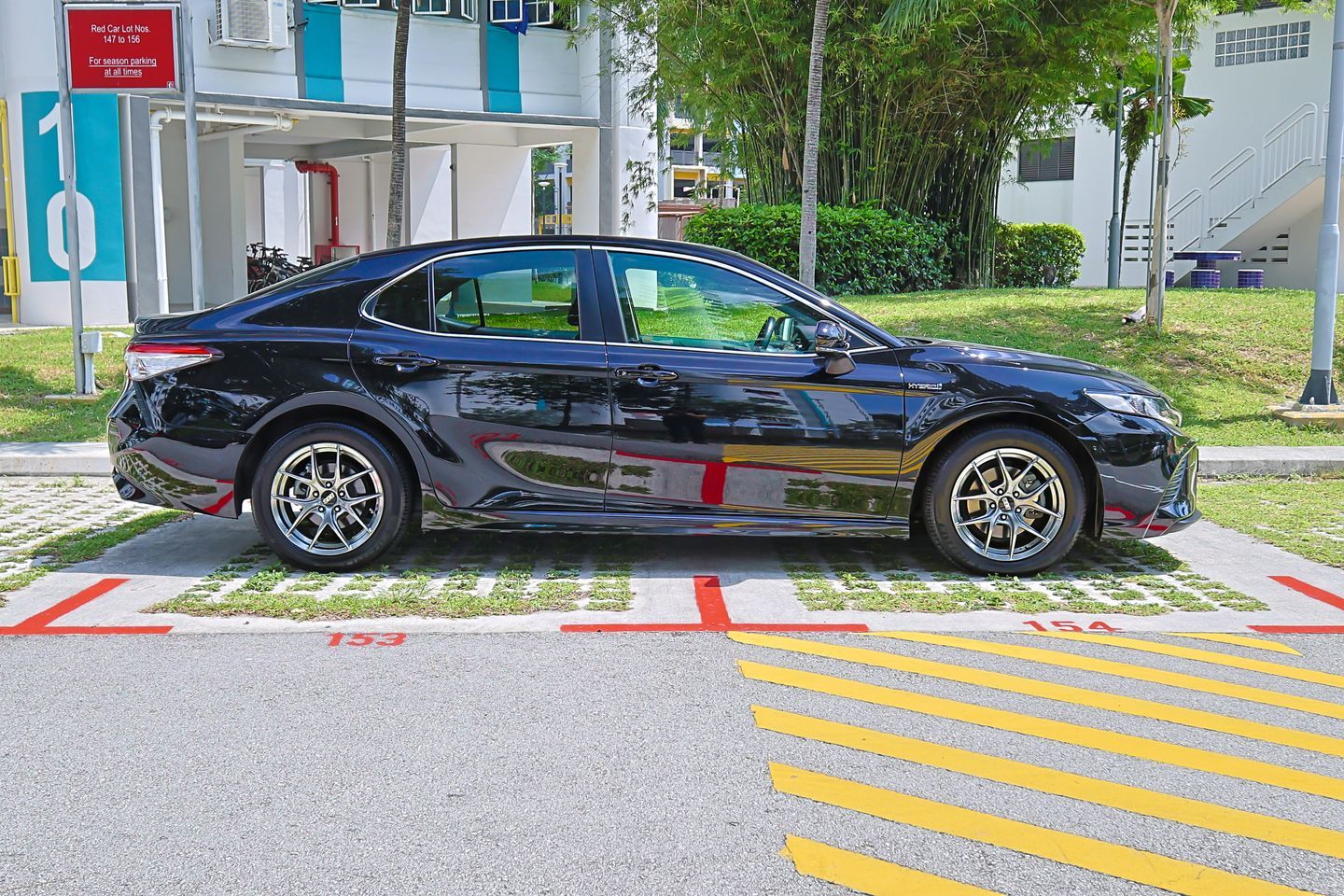 toyota-camry-hybrid-25a-ascent-sport-car-choice-singapore