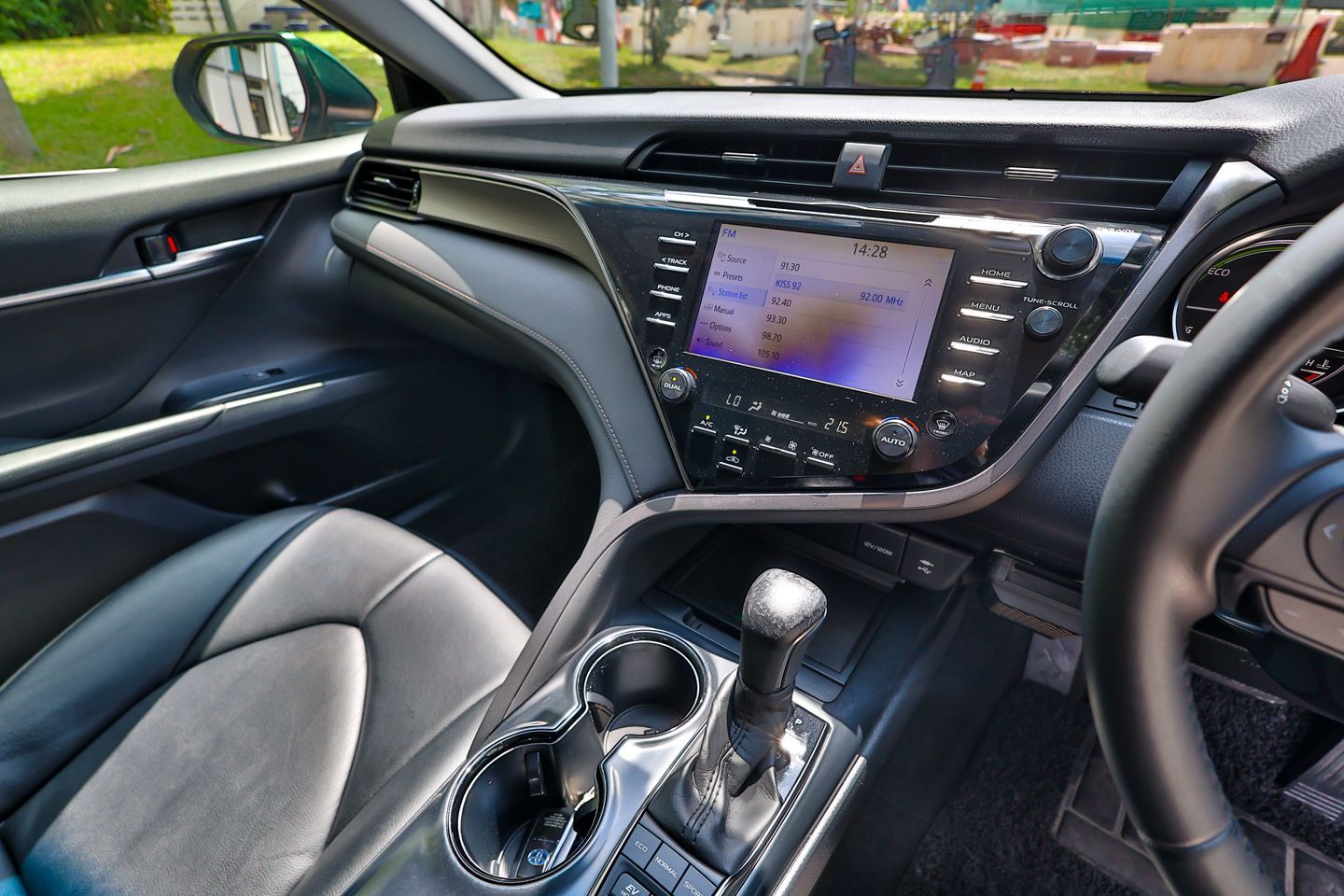 toyota-camry-hybrid-25a-ascent-sport-car-choice-singapore
