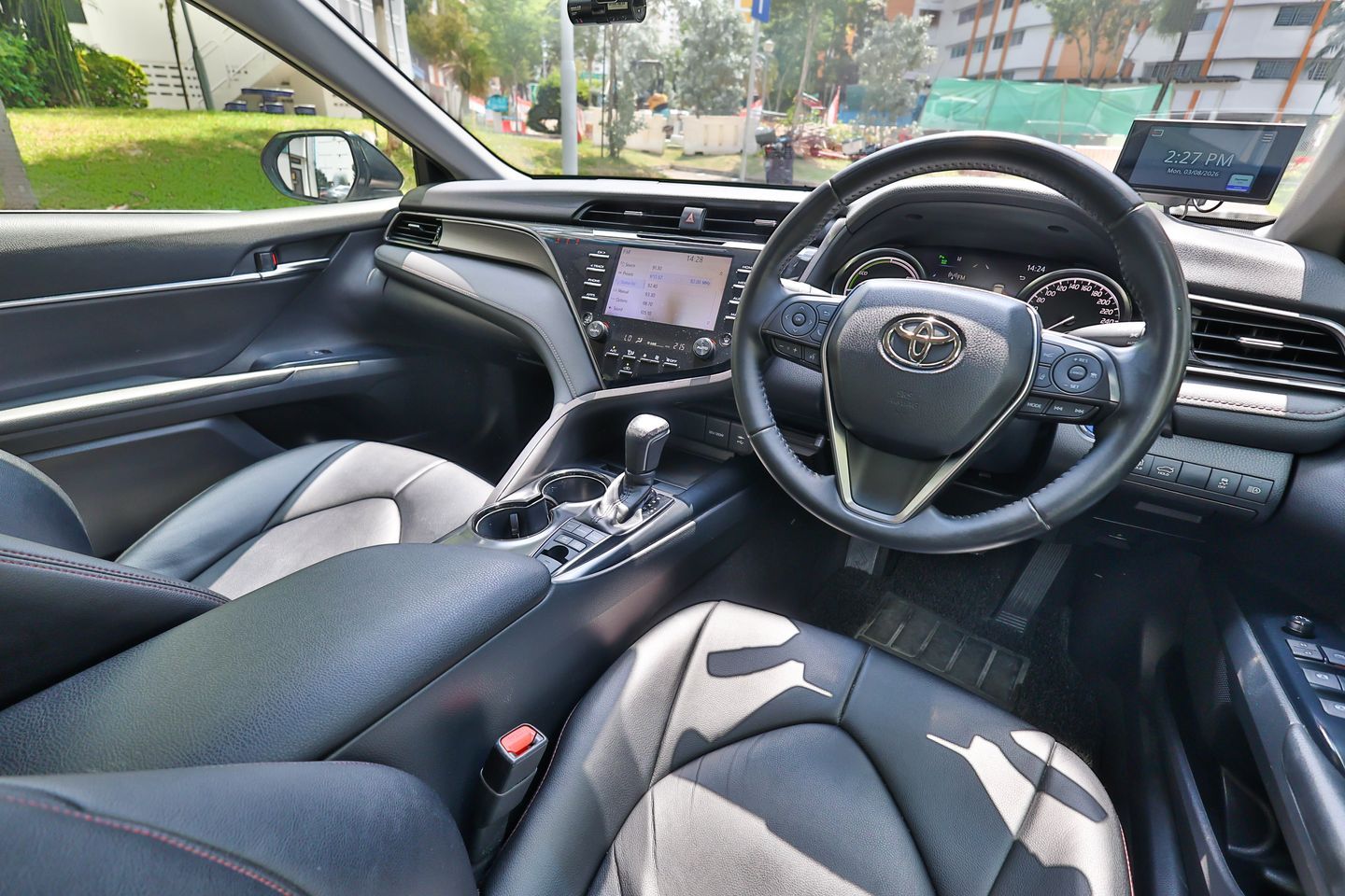 toyota-camry-hybrid-25a-ascent-sport-car-choice-singapore