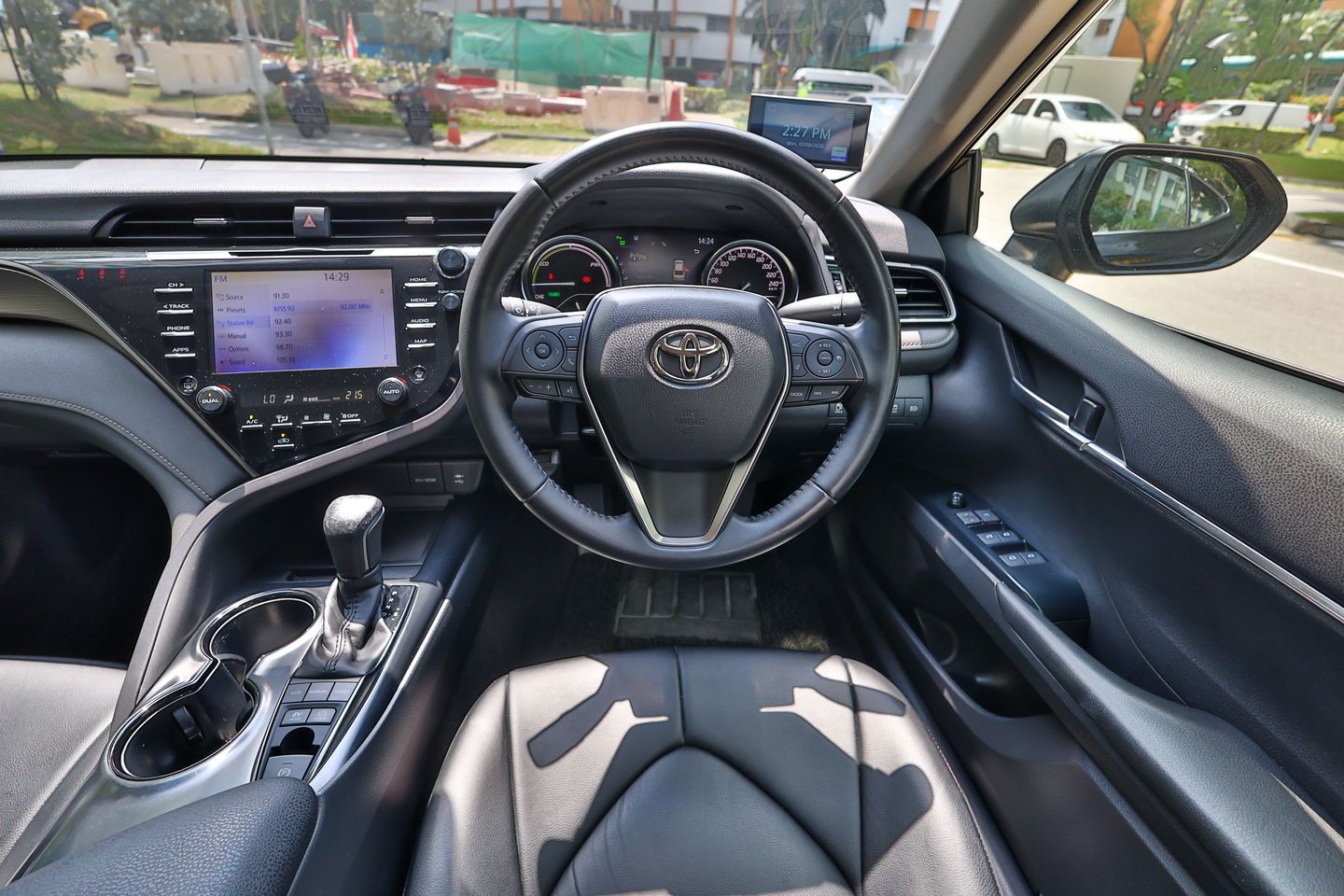 toyota-camry-hybrid-25a-ascent-sport-car-choice-singapore