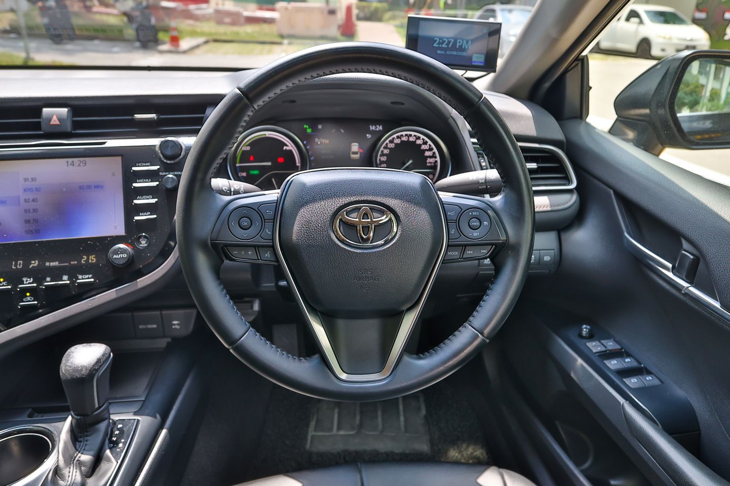 toyota-camry-hybrid-25a-ascent-sport-car-choice-singapore