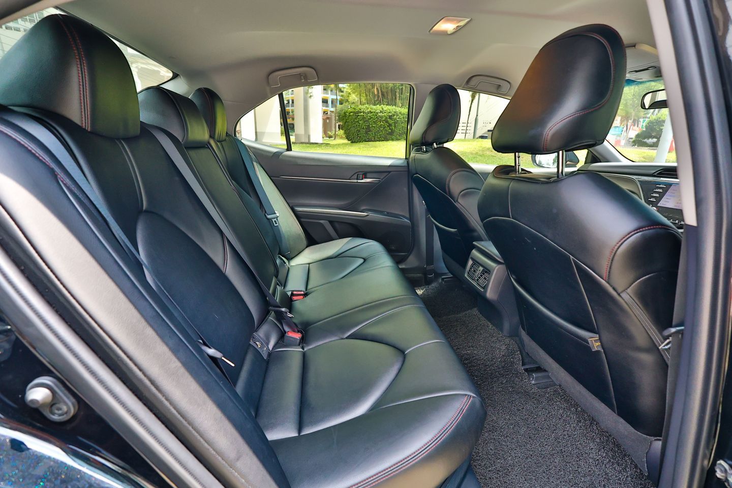 toyota-camry-hybrid-25a-ascent-sport-car-choice-singapore