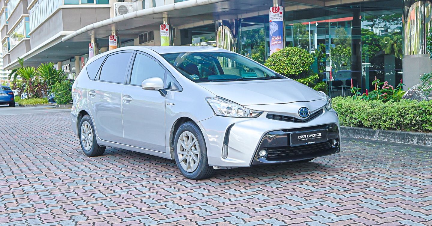 toyota-prius-alpha-hybrid-18a-s-car-choice-singapore