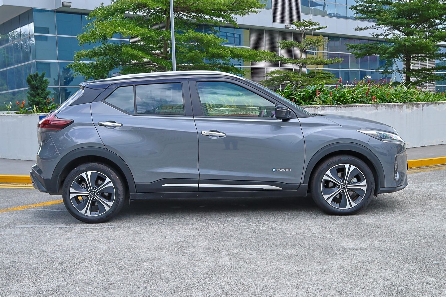 nissan-kicks-e-power-hybrid-12a-premium-car-choice-singapore