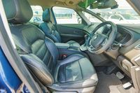 renault-grand-scenic-diesel-15a-dci-moonroof-car-choice-singapore