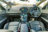 renault-grand-scenic-diesel-15a-dci-moonroof-car-choice-singapore