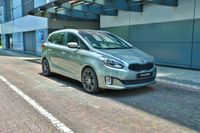 kia-carens-diesel-17a-sunroof-car-choice-singapore