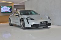 porsche-taycan-electric-4s-car-choice-singapore