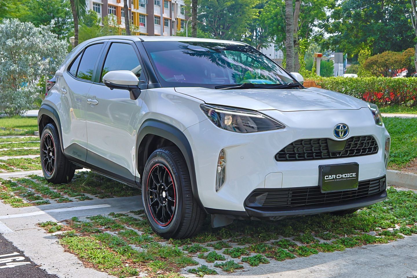 toyota-yaris-cross-hybrid-15a-x-car-choice-singapore
