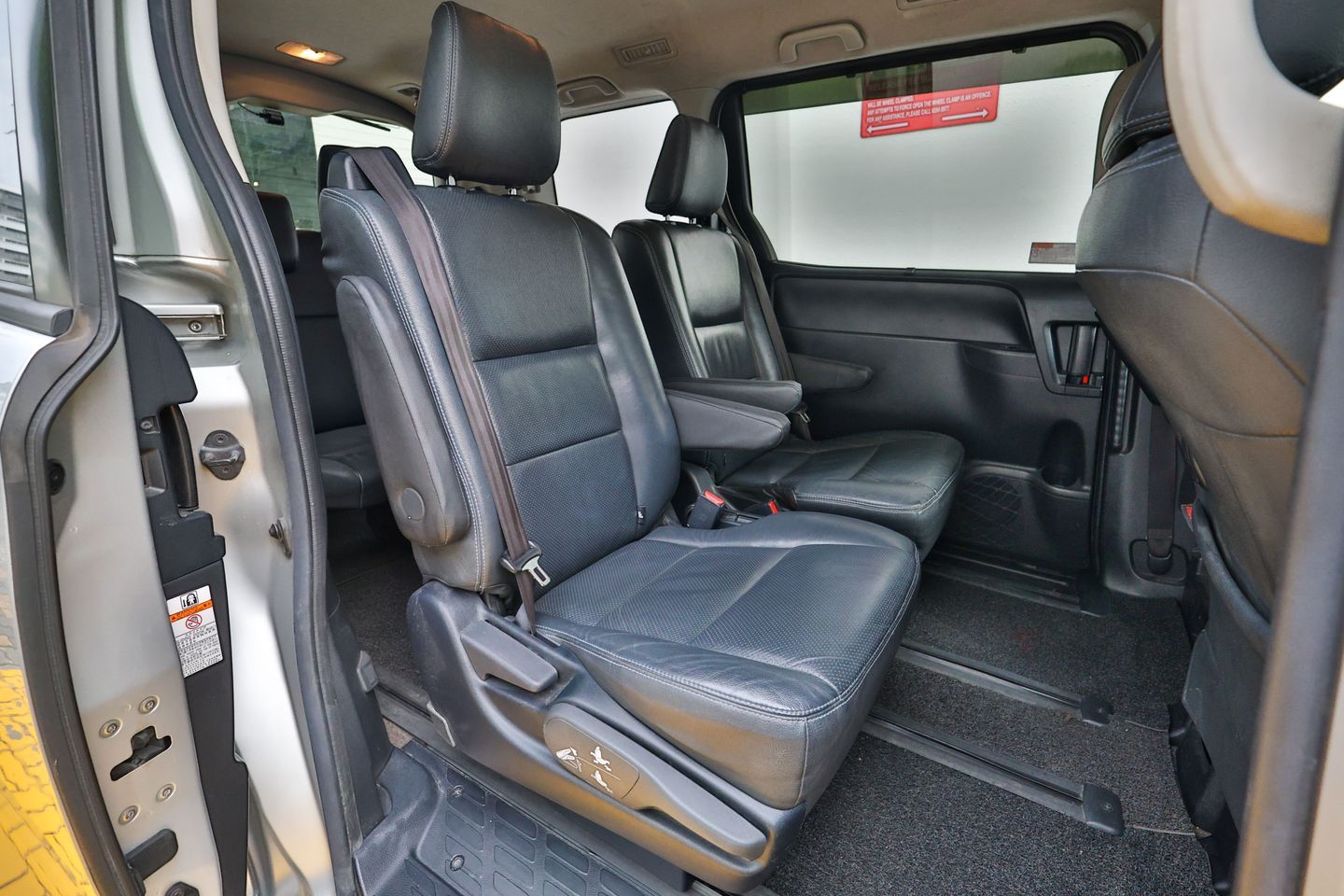 toyota-noah-hybrid-18a-x-car-choice-singapore